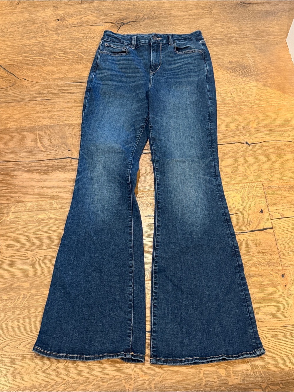 American Eagle curvy super high Rise Flare Jeans 4